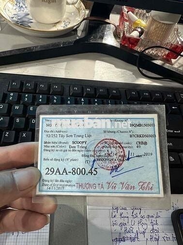 xe Zin chất. mua về chỉ việc đổ xang .