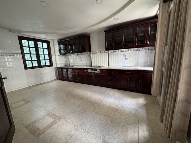 Hẻm 8m Trường Chinh, Tân Bình, 86m2, 5 tầng, 50tr/th, chỉ 15 tỷ hơn