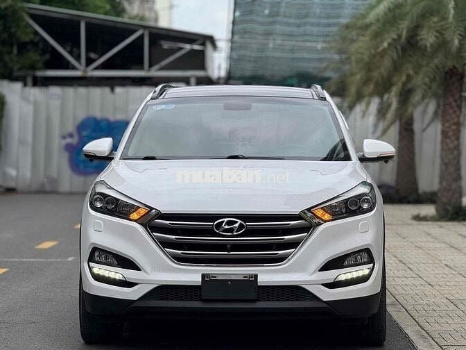 Hyundai Tucson 2018 2.0 AT Diesel Spec - 61000 km