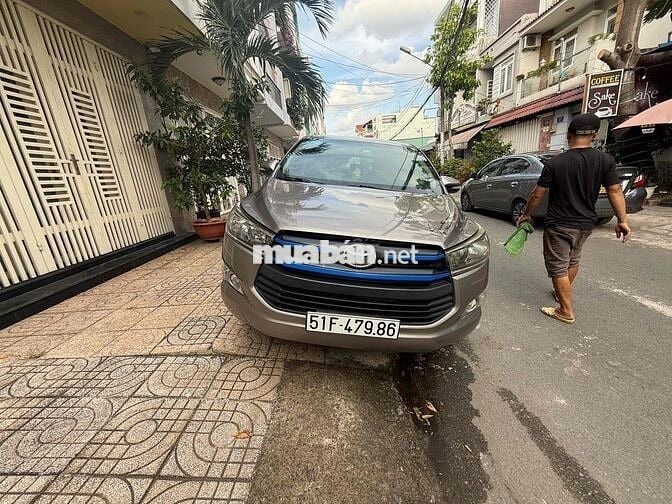 Toyota Innova 2017 2.0E - 91000 km