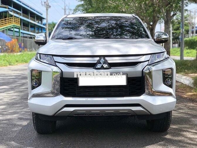 Mitsubishi Triton 2023 4x2 AT - 23000 km