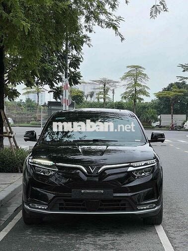 VinFast VF8 2022 - 33000 km
