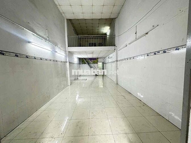 Nhà HƯƠNG LỘ 2 [4x18, lững, 2pn, 2toilet] 7,5tr/tháng
