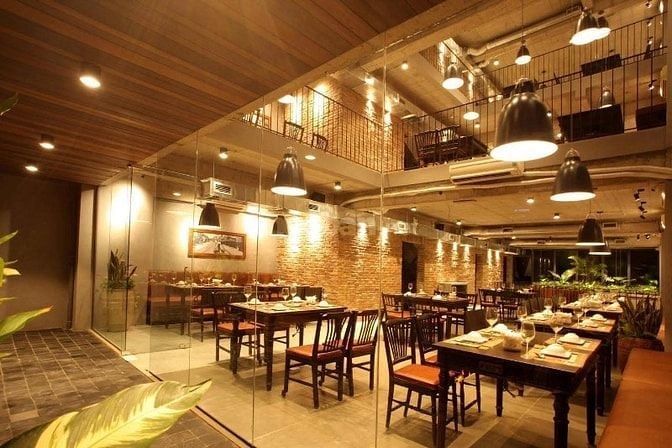 Lõi Hoàn Kiếm - tổng 150m2 - mt10m - 160 triệu - kín