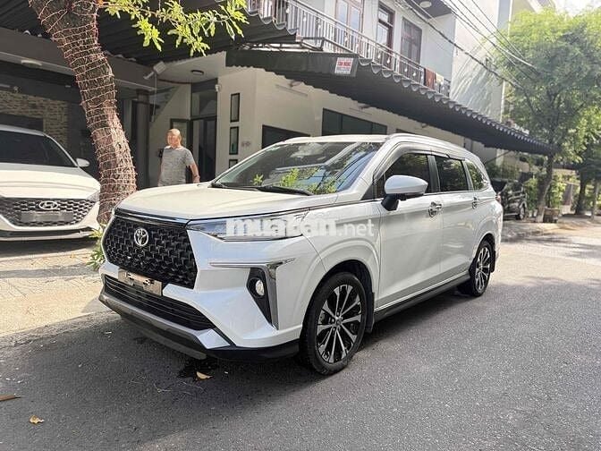 Toyota Veloz Cross 2022 CVT Top - 39000 km