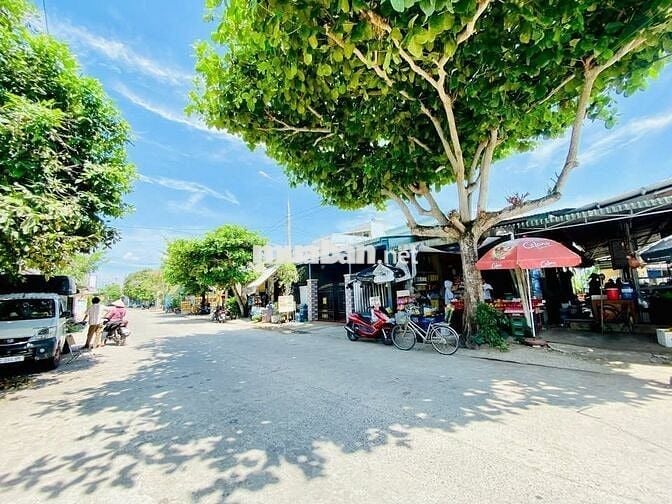 LÔ ĐẤT ĐẸP GIỮA LÒNG CHỢ LỆ TRẠCH - CHỈ 650 TRIỆU - SẴN SỔ
