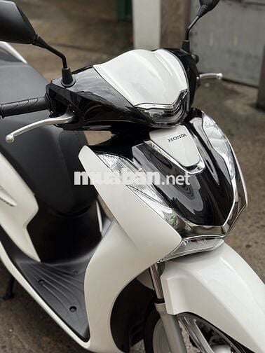 Honda SH160 ABS - Siêu lướt 2.025 KM - Như mới
