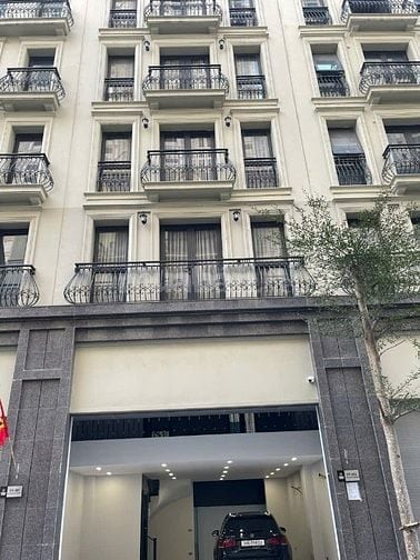 Cho thuê mặt bằng kinh doanh, văn phòng tầng 1+ tầng lửng  Shop house
