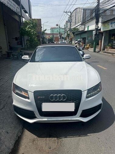 Audi A5 2010 2.0 T Quattro mui trần đẹp xuất sắc