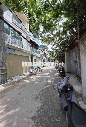 ❌NHÀ ĐẸP PHỐ TRẠM, 6 TẦNG X 4 NGỦ SÁT TTTM AOEN❌