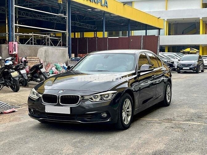 BMW 3 Series 2016 320i