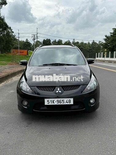 Mitsubishi Grandis 2005 2.4 AT - 164000 km