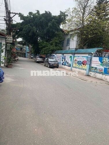 Cho thuê nhà 200m2 khu phố 1, đường ô tô tránh phù hợp làm văn phòng
