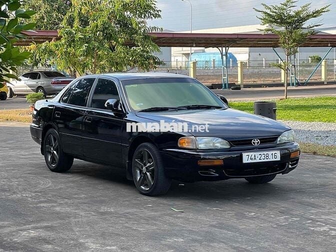 Toyota Camry 2000 GLi 2.2 - 268000 km