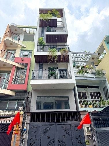 BÁN NHÀ MẶT TIỀN : 19 ĐINH CÔNG TRÁNG - P. TÂN ĐỊNH - Q. 1 - TPHCM