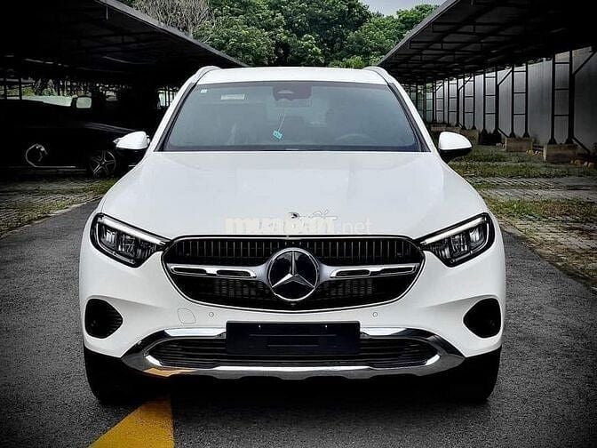 Mercedes Benz GLC200 4MATIC V1