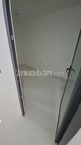Cho thuê nhà nguyên căn hẻm Quận 3
