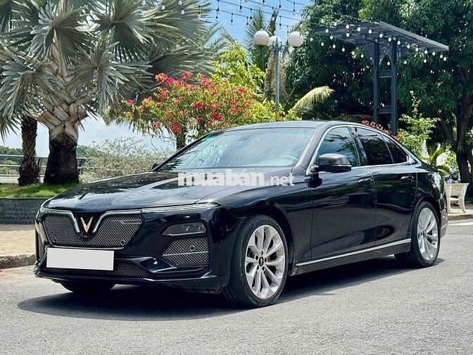 VinFast Lux A2.0 2020 Premium 2.0 AT - 46000 km