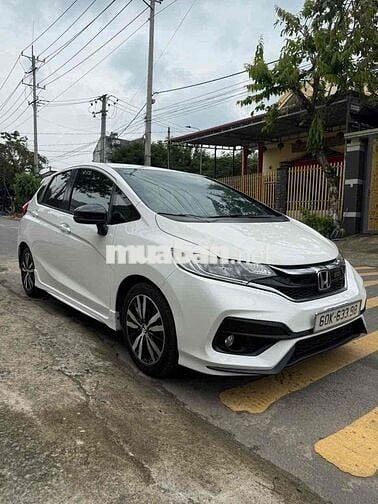 Honda Jazz 2018 RS - 96000 km