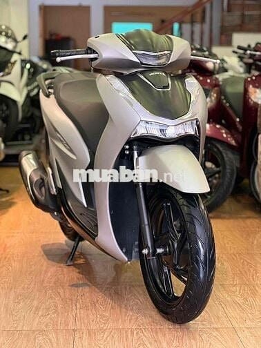 Shvn 125 thắng ABS 2022 xám bạc