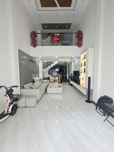 Bán nhà quận Phú Nhuận-Đường Nguyễn Đình Chính - Nằm giao Mai Văn Ngọc