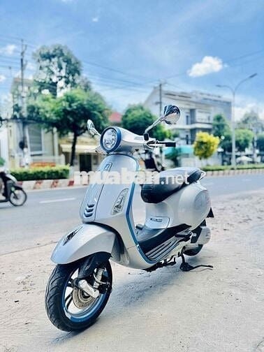 Vespa primavera 2020