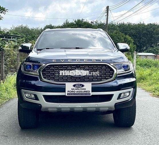 Ford Everest Titanium 4x2 AT 2021- 24000 km