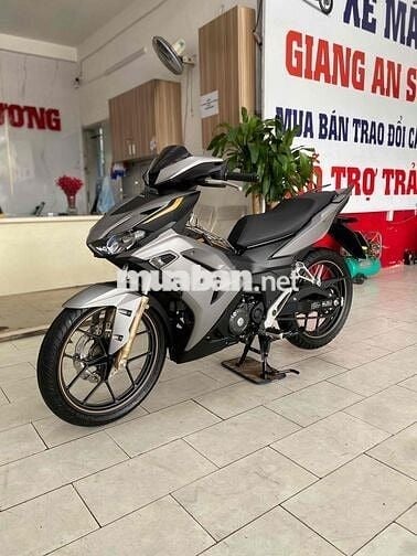 Honda Winner v4 150 đk 2025 màu bạc nhám BSTP