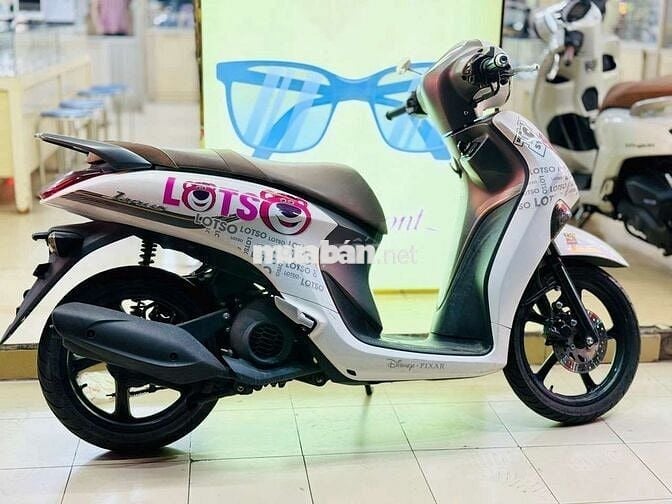 Xe Janus trắng nâu phiên bản giới hạn 2022