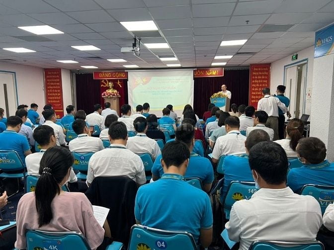Trung tâm đào tạo tuyển nhân viên phòng đào tạo