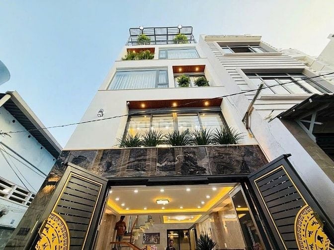 4 TỶ XXX CÓ NGAY NHÀ 78M2 HXH LÝ CHÍNH THẮNG Q3. SHR MUA CC NGAY