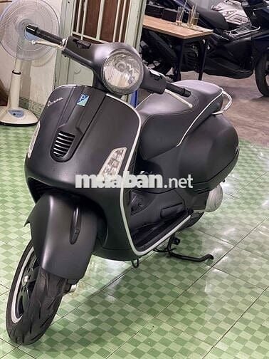 VESPA GTS SUPER nhập khẩu ý động cơ 4vie siêu mạnh