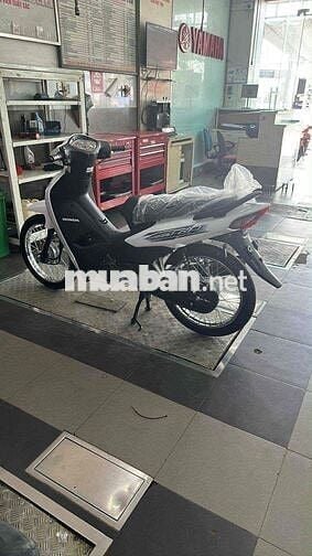 cần bán gấp để lên đời xe