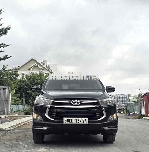 Toyota Innova Venturer 2019 - 85000km