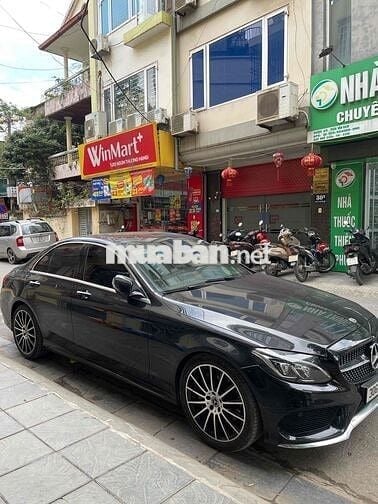 Mercedes Benz C300 AMG 2017 - 98000 km