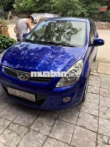 Hyundai i20 2011 1.4 AT - 116000 km