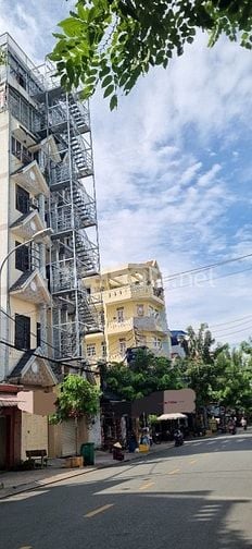VỪA Ở VỪA KINH DOANH CĂN HỘ DỊCH VỤ 5 TẦNG, 7PN,7WC, THU NHẬP 25tr/th