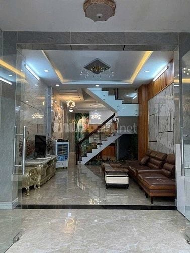 Nhà Trương Công Định, Tân Bình | 48,6m2 có 3 tầng có sẵn nội thất