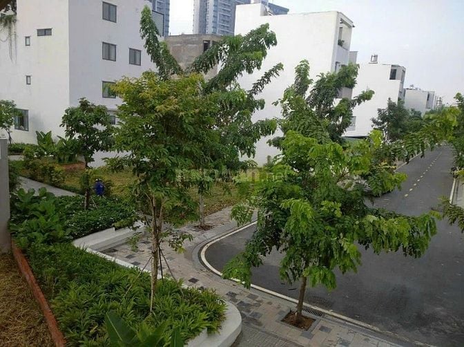 Cho thuê nhà gần Đảo Kim Cương , TT Hành Chính Tp Thủ Đức – Quận 2 cũ 