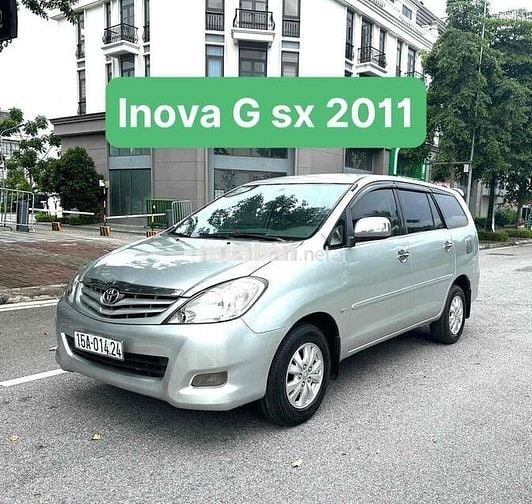 Toyota Innova 2011 G - 14000 km