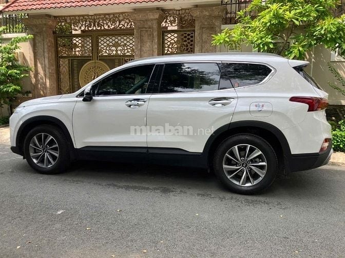 Gia đình cần bán xe Hyundai Santa Fe dầu SX 2019