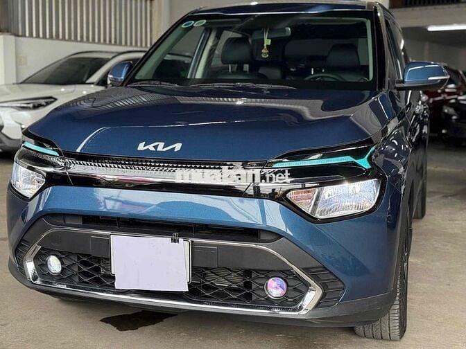 Kia Carens 2024 1.5G IVT - 6000 km