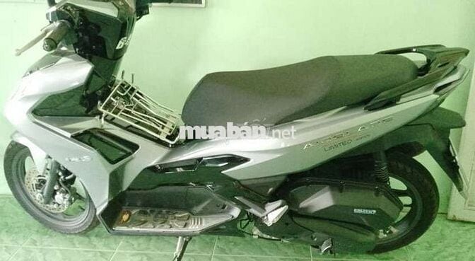 Airblade 125 4val phiên bản 2025 màu độ của Head