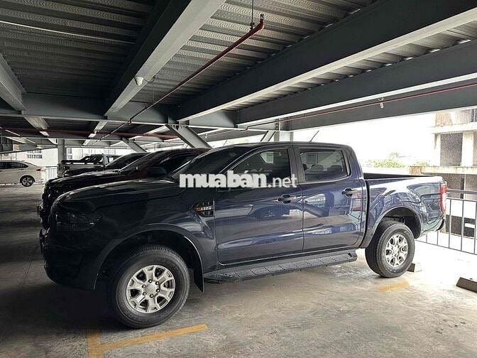 Ford Ranger XLS 2020, xe Nhập Thái Lan, Vay 70%