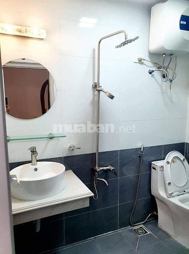 Gấp! Bán nhanh mảnh đất ngõ Tân Ấp, giá 7.1 tỷ, 67m2x2 tầng cũ