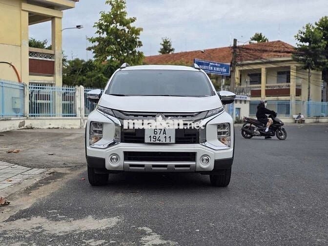 Cần thanh lí Xpander Cross 2021 giá 519 triệu
