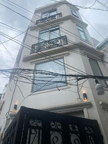 Nhà Cách Mạng Tháng 8 , Quận 3 , 48m2 , 5 tầng , 4x12 , 7,8 tỷ