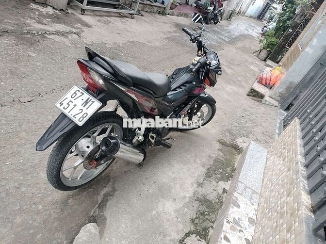 Cần bán chiếc sonic chính chủ có giấy