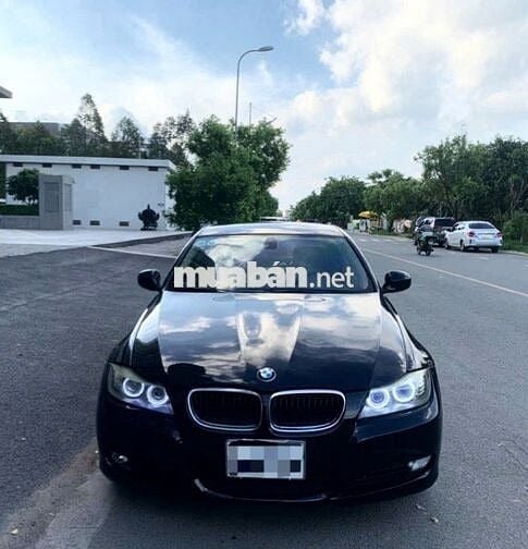 Bán rẻ BMW 320i 2012 Zin rất đẹp! Hoặc đổi xe 7-9C