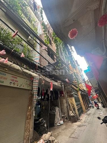 NHÀ ĐẸP NGÕ QUỲNH , MT 4,2m ,5 TẦNG CÓ THANG MÁY - 13,5 tỷ